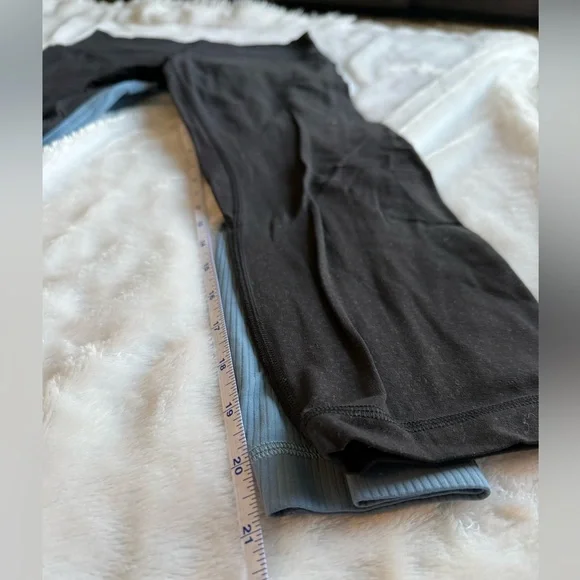 Lululemon Align Crop Leggings Lot of 2!!! - Picture 7 of 7